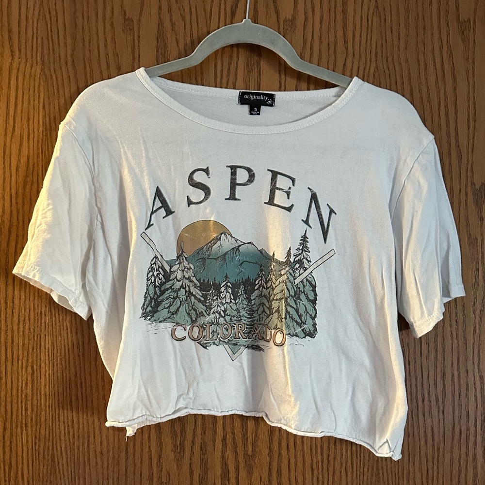 Originality Aspen Colorado graphic crop top size S